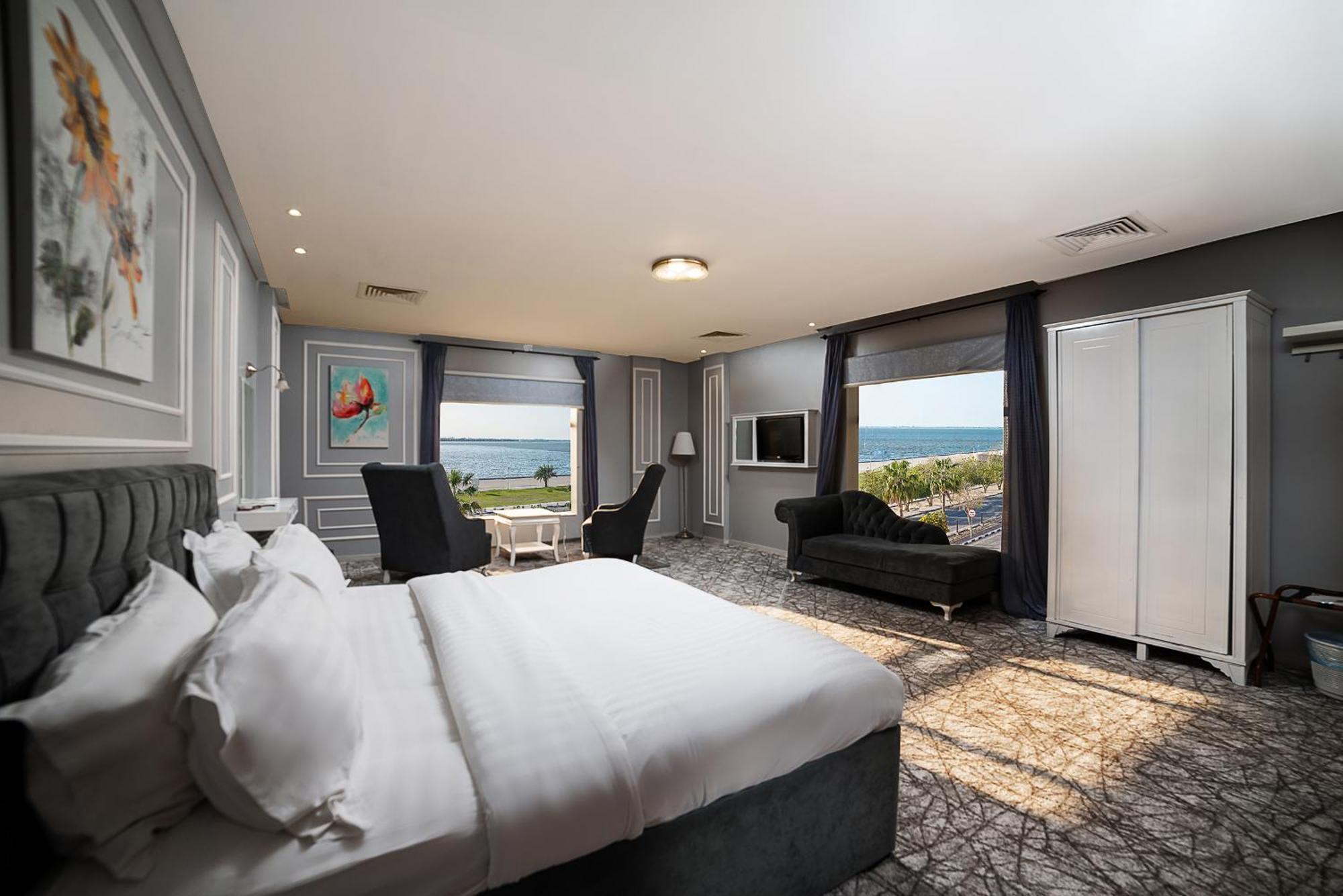 Golden Garden Al Corniche 4*